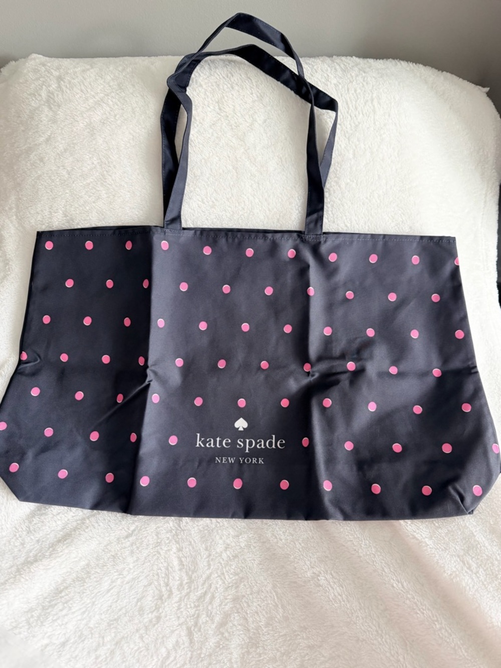 Kate Spade Dot Tote (Navy with Pink Dots)